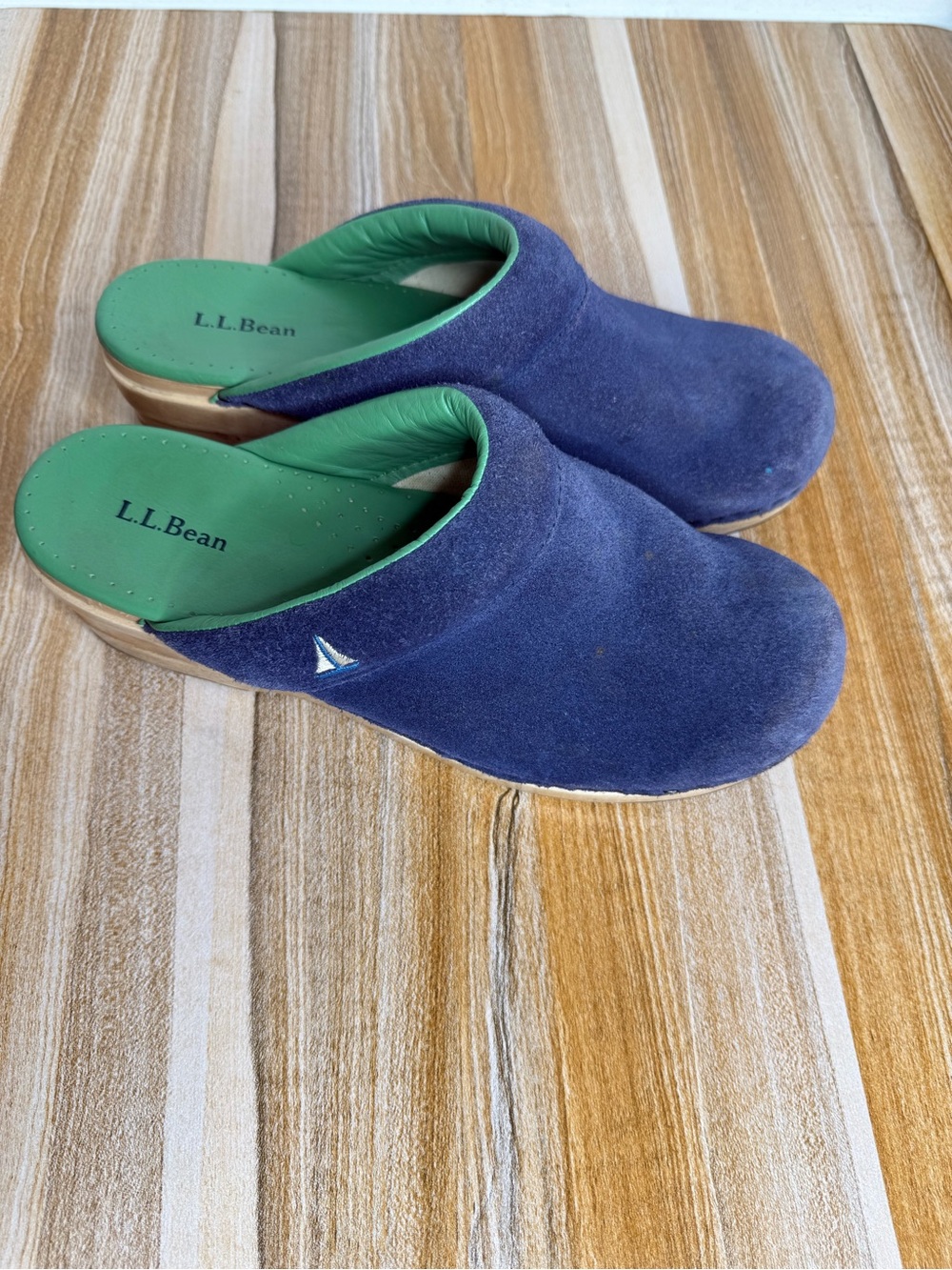 L.L. Bean Navy Suede Clogs with Green Insole